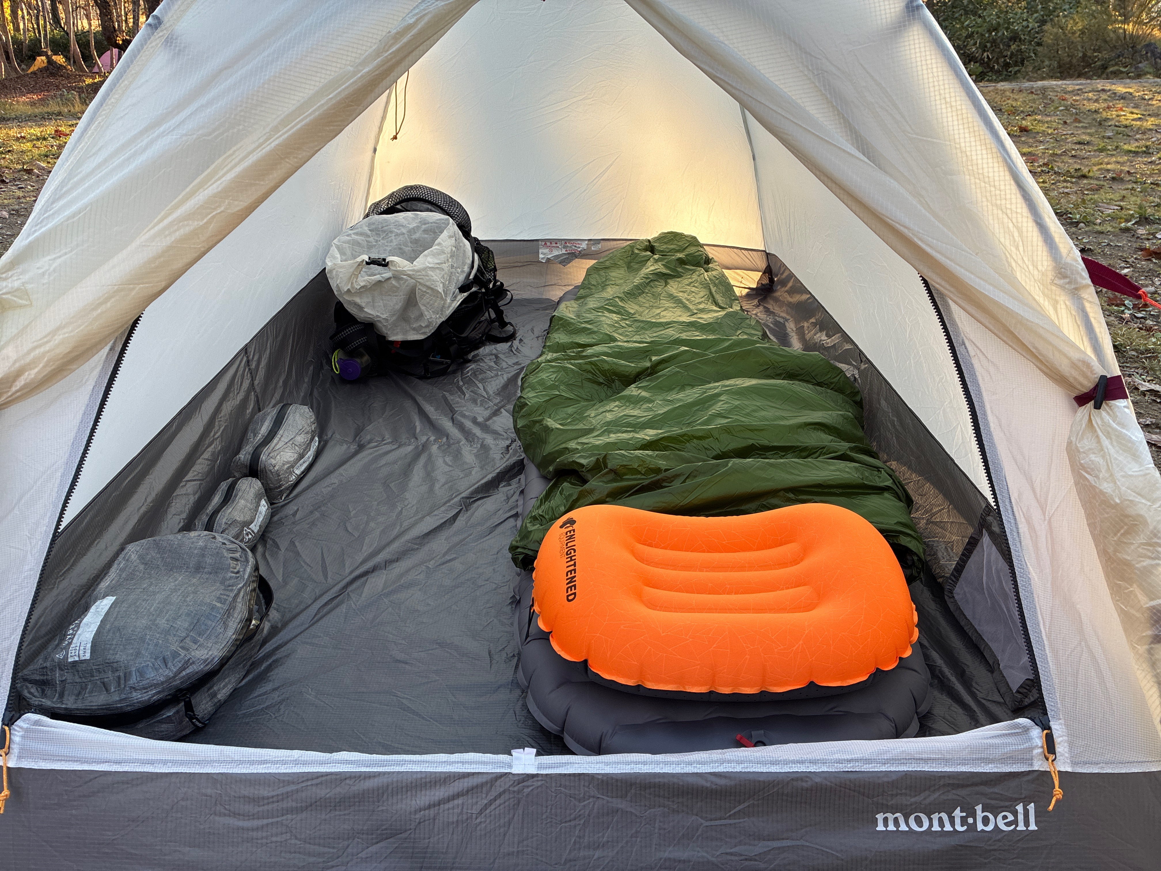 ENLIGHTENED EQUIPMENTの製品を個人輸入